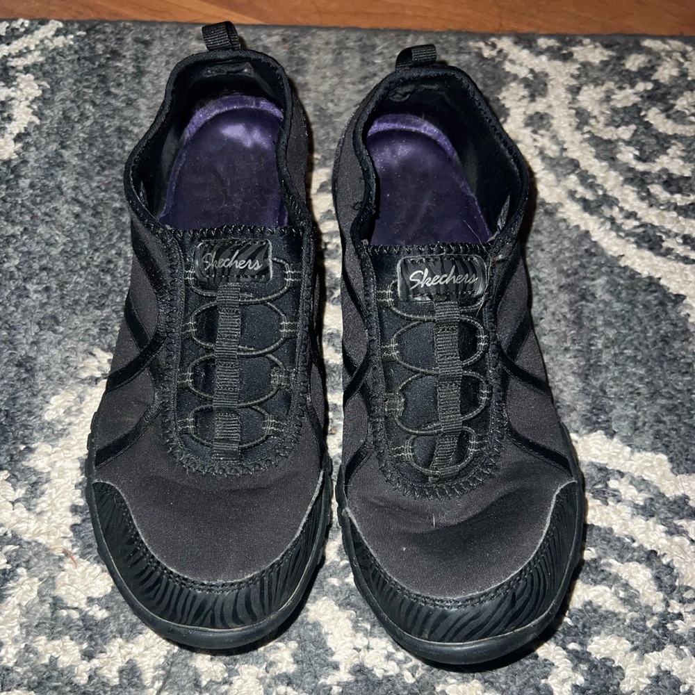 Sketchers work shoes